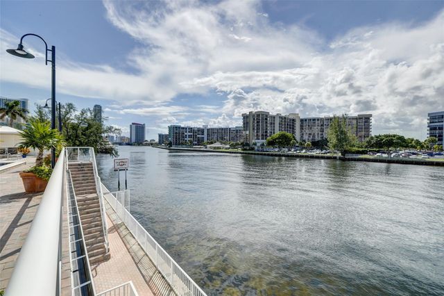 3000 S Ocean Drive 1100, Hollywood, FL 33019