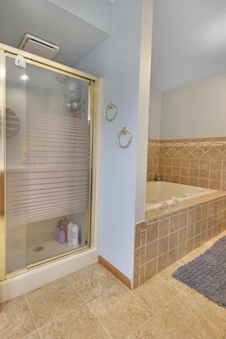 1421 Lakeview Drive, Schererville, IN 46375