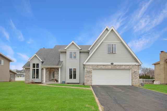 1421 Lakeview Drive, Schererville, IN 46375