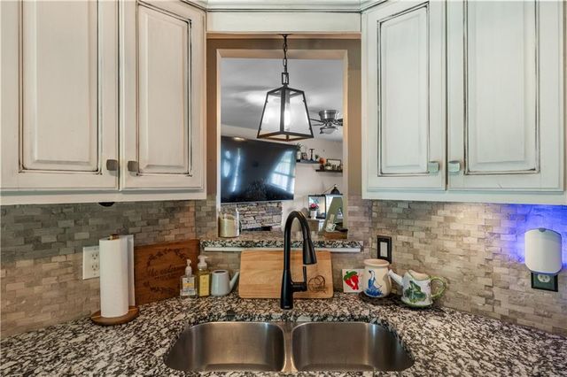 106 Summerfield Court, Calhoun, GA 30701