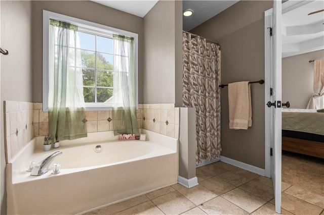 106 Summerfield Court, Calhoun, GA 30701