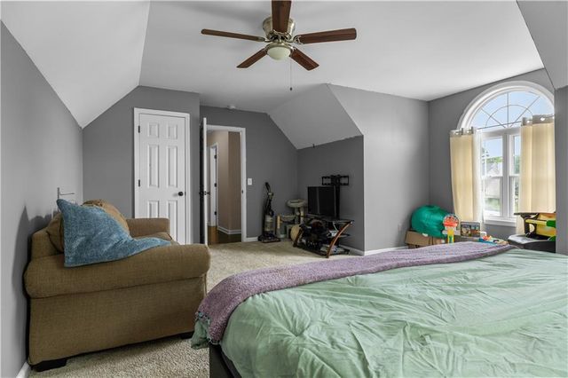106 Summerfield Court, Calhoun, GA 30701