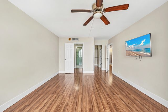 600 Three Islands Boulevard 1418, Hallandale Beach, FL 33009