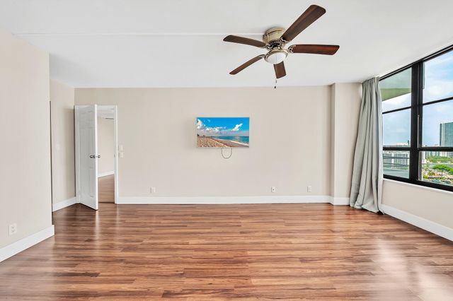 600 Three Islands Boulevard 1418, Hallandale Beach, FL 33009