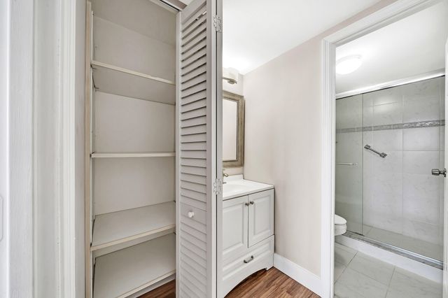 600 Three Islands Boulevard 1418, Hallandale Beach, FL 33009