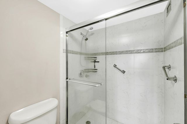 600 Three Islands Boulevard 1418, Hallandale Beach, FL 33009