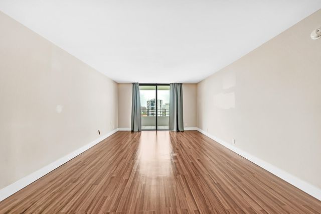 600 Three Islands Boulevard 1418, Hallandale Beach, FL 33009