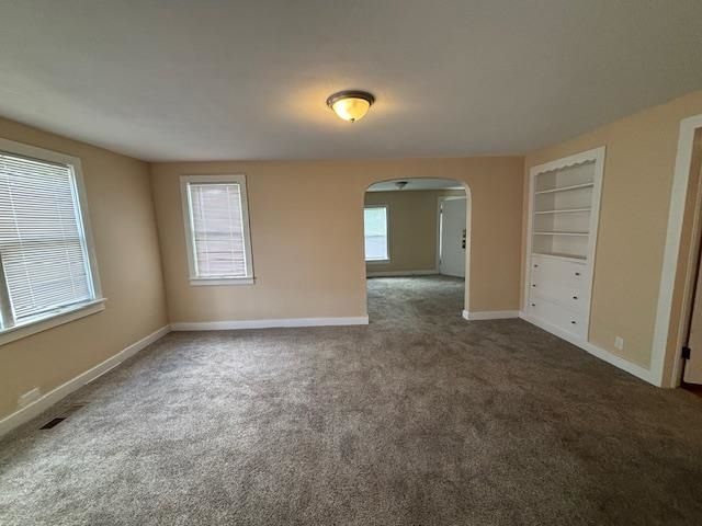 1660 S Market, Wichita, KS 67211