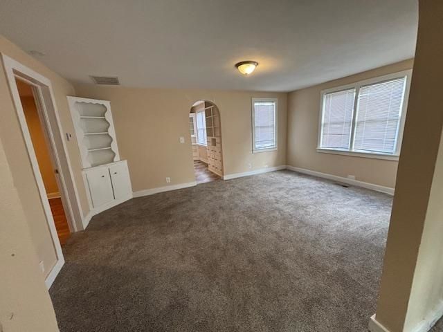 1660 S Market, Wichita, KS 67211