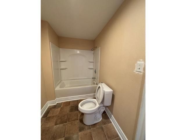 1660 S Market, Wichita, KS 67211