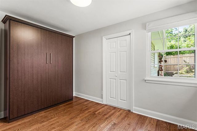 965 Cleveland Avenue, St Louis, MO 63122