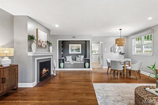 965 Cleveland Avenue, St Louis, MO 63122