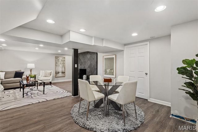 965 Cleveland Avenue, St Louis, MO 63122