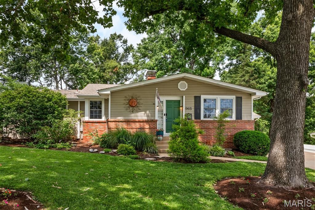 965 Cleveland Avenue, St Louis, MO 63122