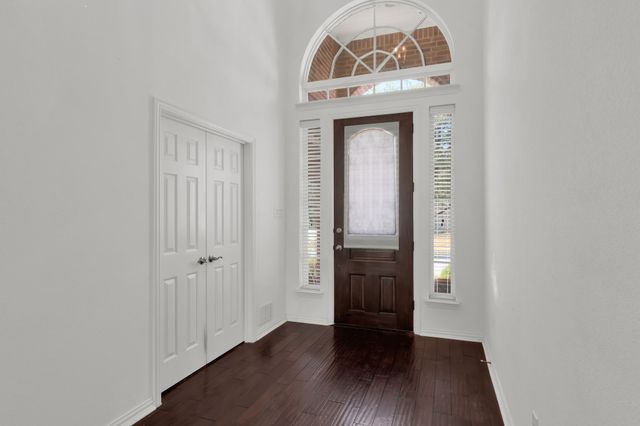 517 Cavanal Hill Drive, Little Elm, TX 75068