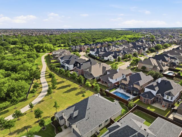 517 Cavanal Hill Drive, Little Elm, TX 75068