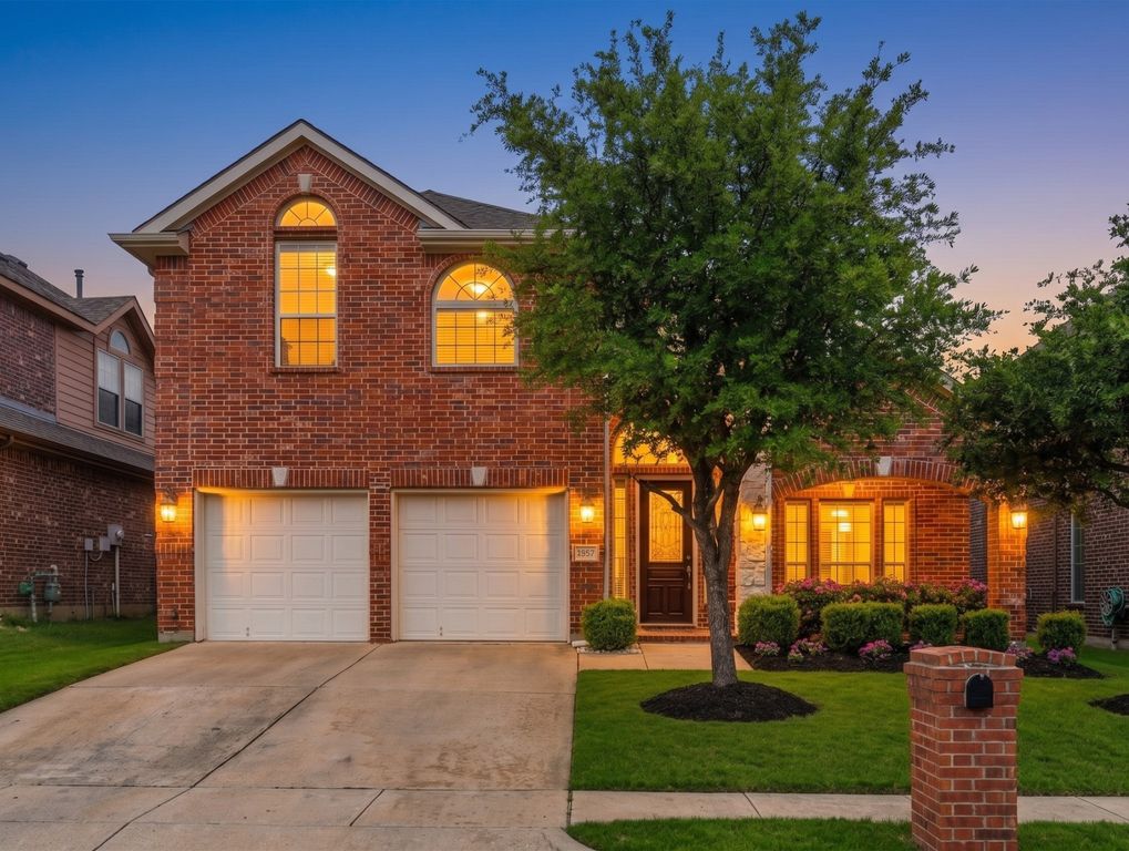 517 Cavanal Hill Drive, Little Elm, TX 75068