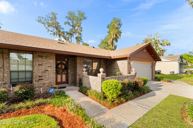 526 SAMUEL HUNTINGTON Street, Orange Park, FL 32073