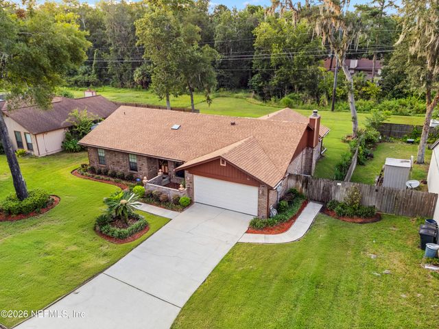 526 SAMUEL HUNTINGTON Street, Orange Park, FL 32073