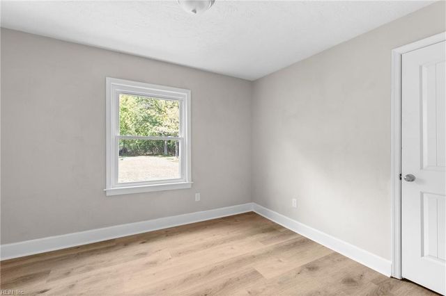 311 Harris Creek RD, Hampton, VA 23669