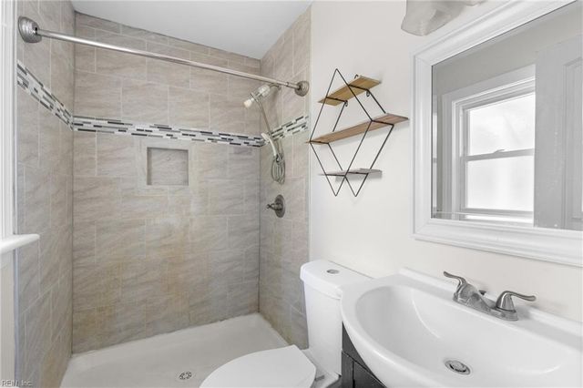 311 Harris Creek RD, Hampton, VA 23669