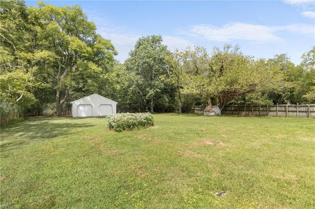 311 Harris Creek RD, Hampton, VA 23669