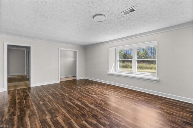 311 Harris Creek RD, Hampton, VA 23669