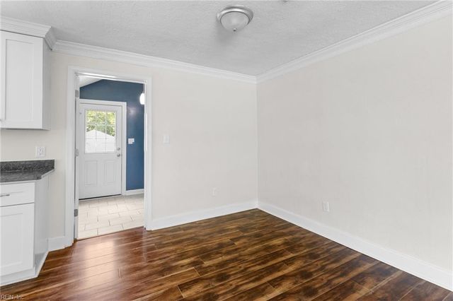 311 Harris Creek RD, Hampton, VA 23669