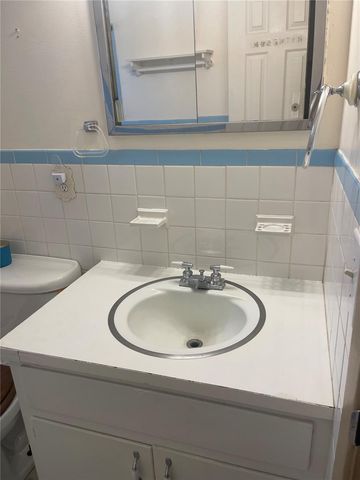 4704 NE 20TH AVENUE, Ocala, FL 34479