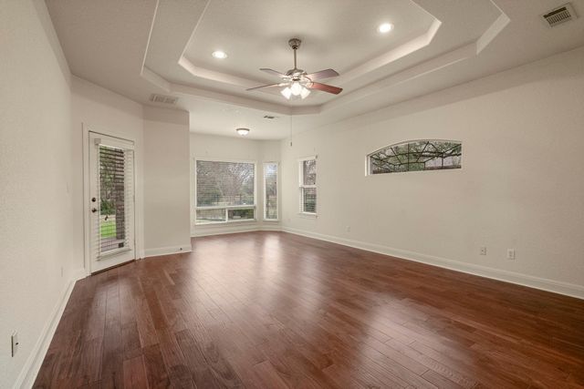 301 Goldridge DR, Georgetown, TX 78633