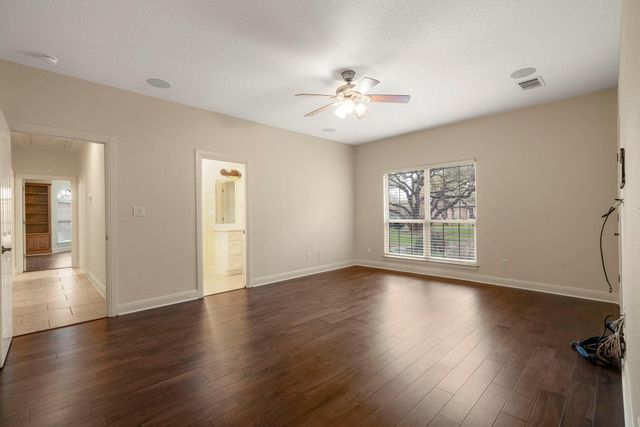 301 Goldridge DR, Georgetown, TX 78633