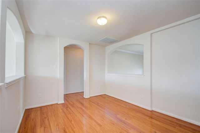 114 Northbay Court, Dickinson, TX 77539