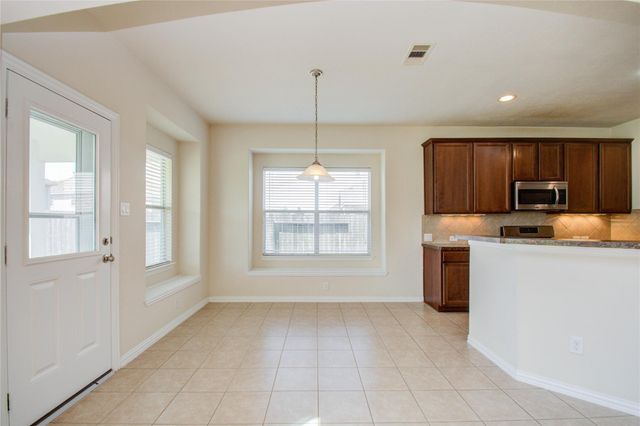 114 Northbay Court, Dickinson, TX 77539