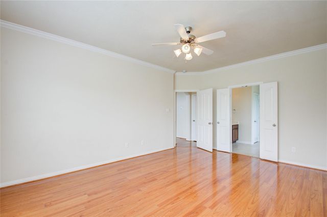 114 Northbay Court, Dickinson, TX 77539