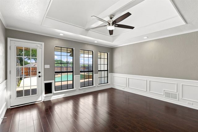 3802 Cromwell Drive, Carrollton, TX 75007