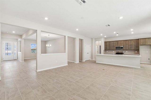 12610 KELLY ANN LOOP, Brooksville, FL 34613