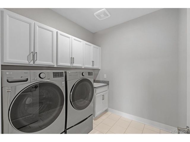 3351 Carabiner St, Castle Rock, CO 80108