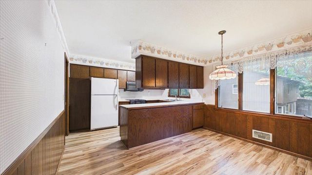 2230 Urbandale Lane N, Plymouth, MN 55447