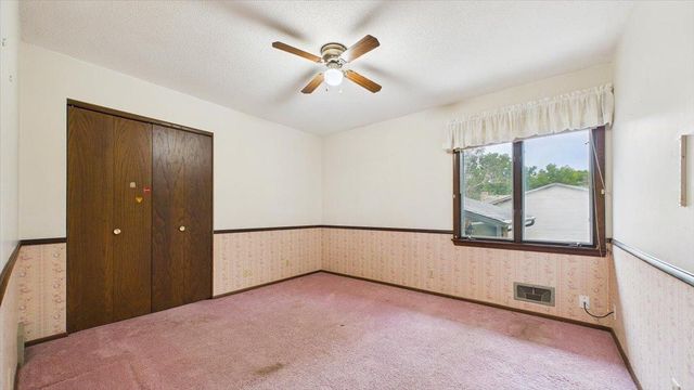 2230 Urbandale Lane N, Plymouth, MN 55447
