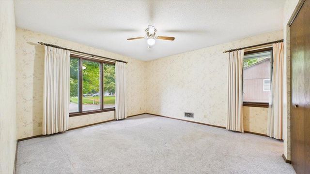 2230 Urbandale Lane N, Plymouth, MN 55447