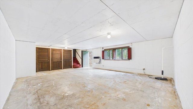 2230 Urbandale Lane N, Plymouth, MN 55447