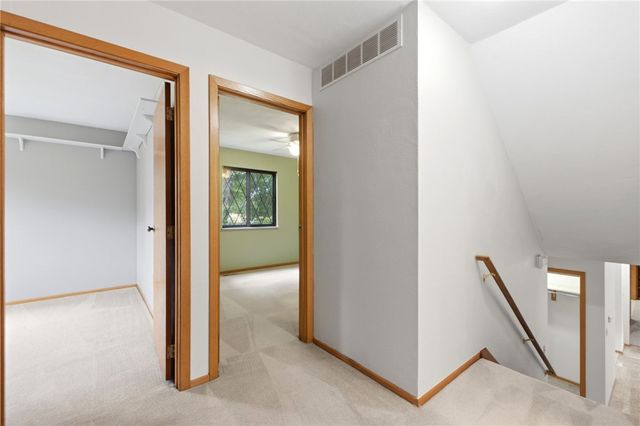 1593 Woodland Trail, Beavercreek Twp, OH 45385