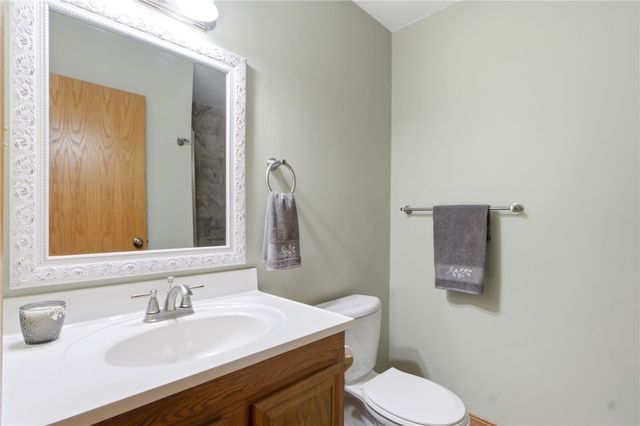 1593 Woodland Trail, Beavercreek Twp, OH 45385