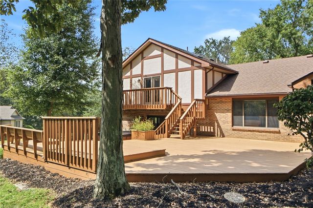 1593 Woodland Trail, Beavercreek Twp, OH 45385