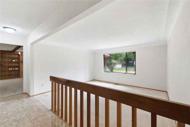 1593 Woodland Trail, Beavercreek Twp, OH 45385