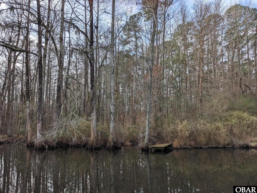 Image 1 of property listing at 1610 Fox Trail Lot 12, Edenton, NC 27932