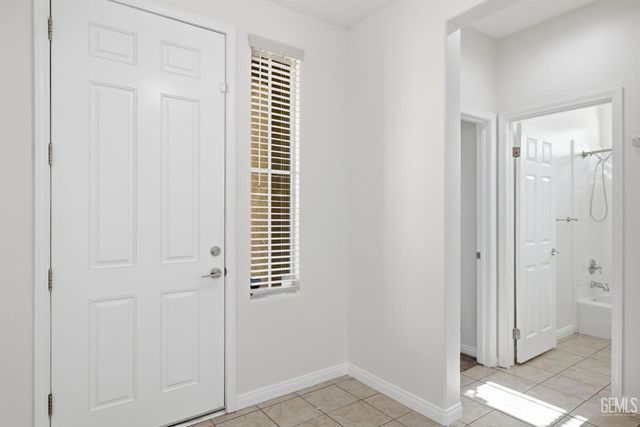 12413 Jacksonville Avenue, Bakersfield, CA 93312