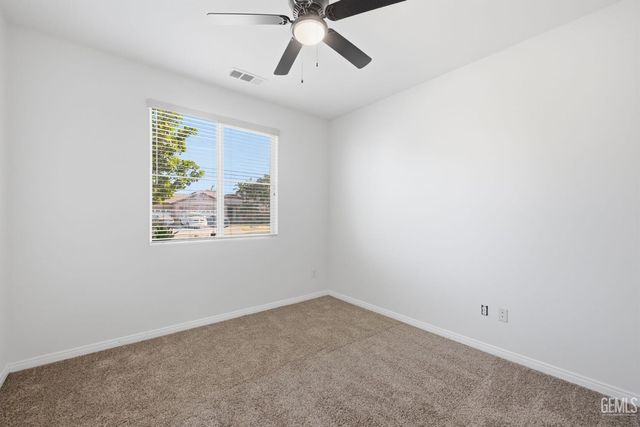12413 Jacksonville Avenue, Bakersfield, CA 93312