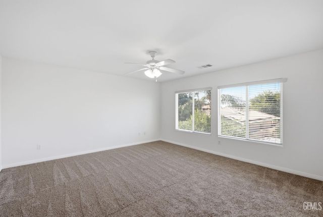 12413 Jacksonville Avenue, Bakersfield, CA 93312