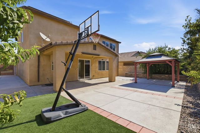 12413 Jacksonville Avenue, Bakersfield, CA 93312